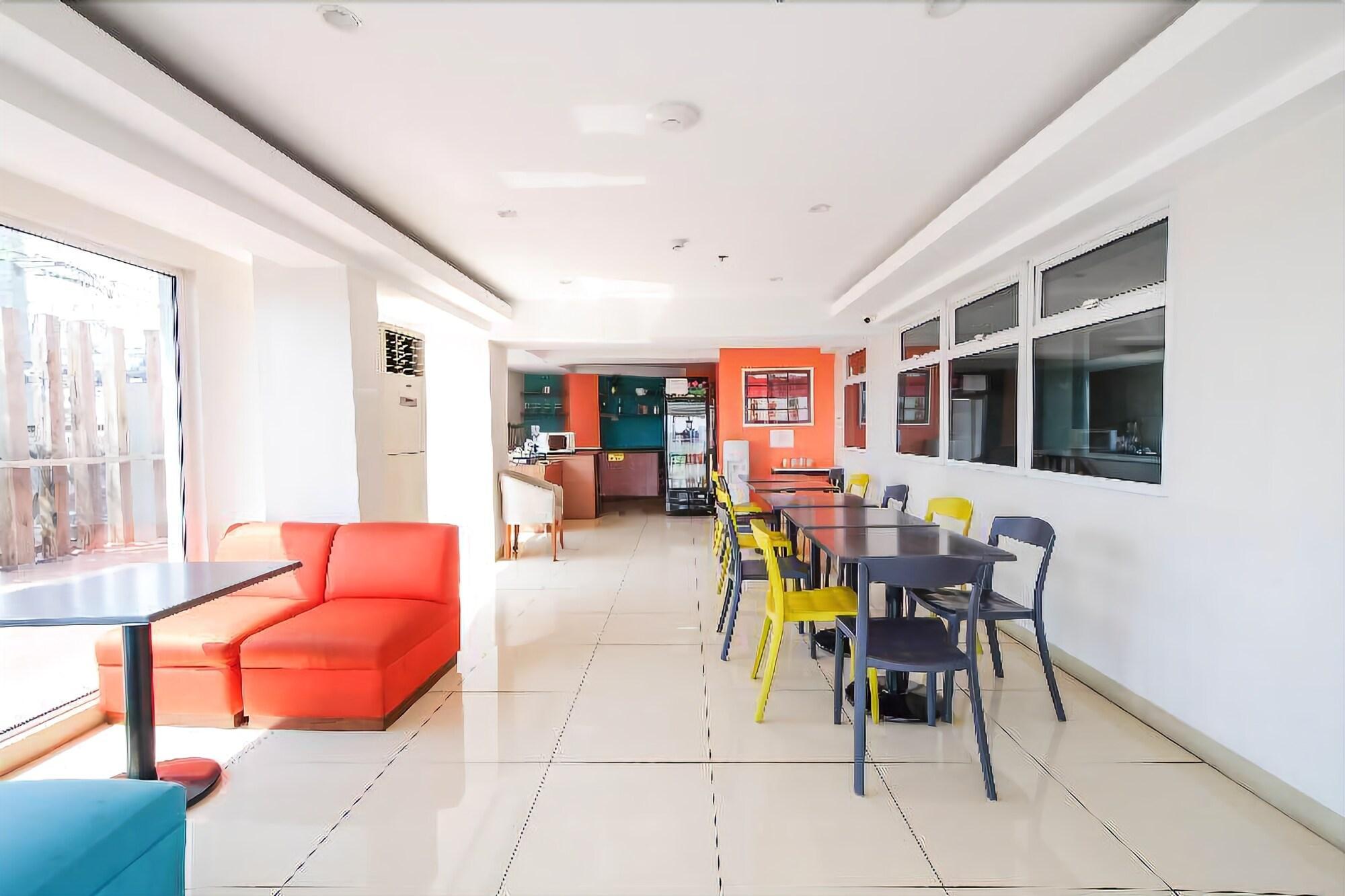 Myspace Hotel @Bgc Pasig City المظهر الخارجي الصورة